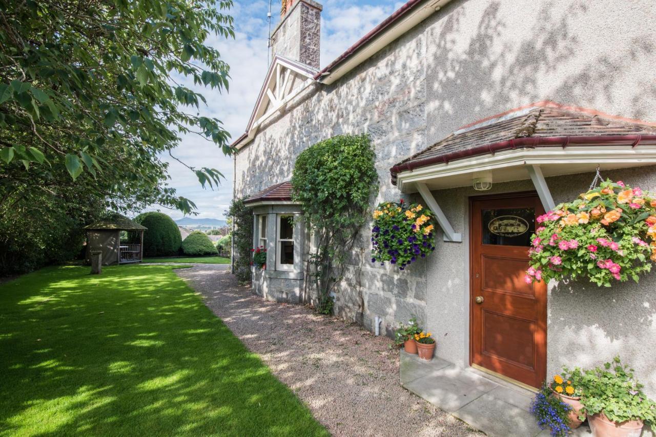 Hotel The Redgarth Oldmeldrum Exterior foto